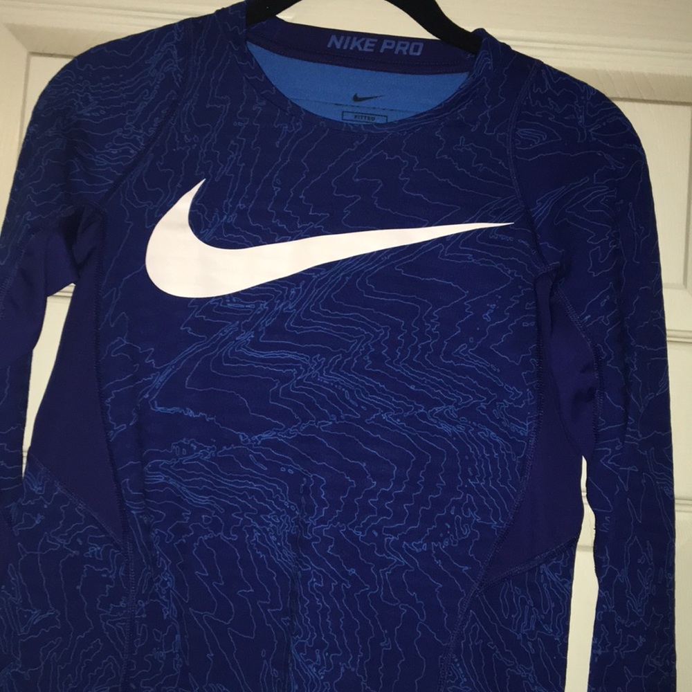 Kids Nike Pro fitted shirt logo large